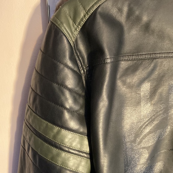 Like new pleather bomber - Picture 4 of 5